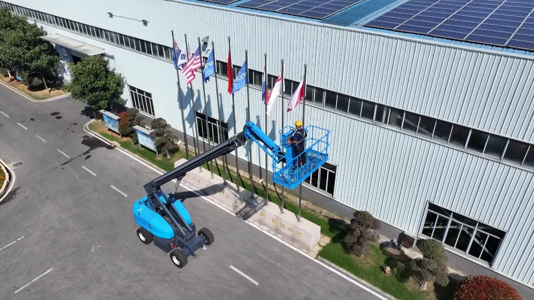 雄韬股份携手星邦智能，助力高空作业平台实现电动化突破